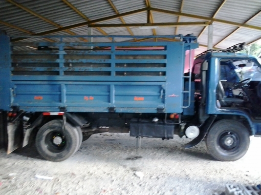 รับงาน ถมดิน ในจังหวัดนครศรีธรรมราช อ.ร่อนพิบูลย์ จำหน่าย อิฐ หิน ดิน ทราย