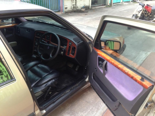 ขายด่วนSAAB9000 ราคาสบายๆพร้อมใช้ พระราม 2 สนใจโทรนัดได้เลย
