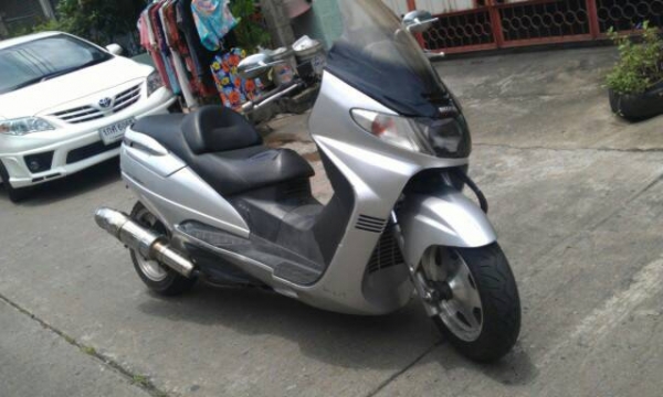 แลกหรือขาย suzuki skywave250cc แลกหรือขาย suzuki skywave250cc