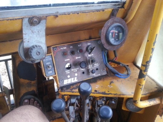 ขายรถคีบไม้ Bell แท้