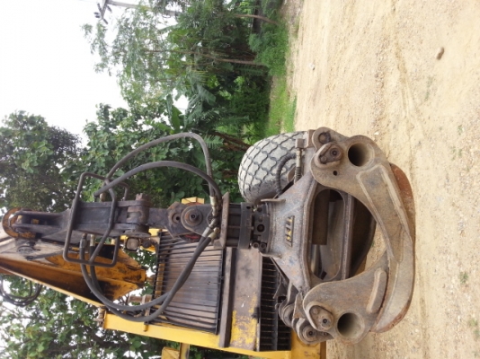 BELL แท้นอก คีบไม้ เครื่อง 4 สูบ  แรงดี