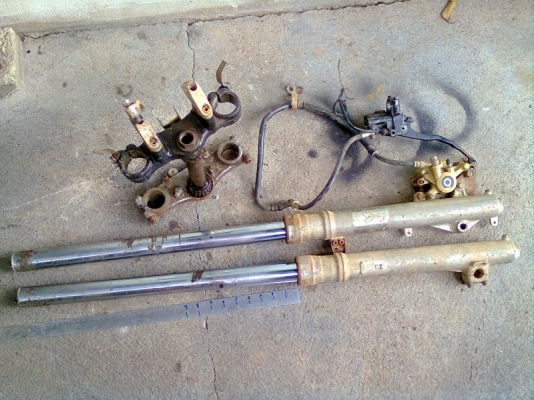 ขายโช้คหน้ารถวิบาก yamaha yz125..ราคา2800บาท