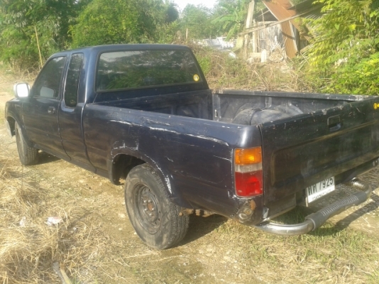 ขายไมตี้ปี97แท้โปร่งหน้าหลัง109000  รถคันนี้ตะเข็บเดิมๆทั้งคัน ไม่ผุไม่บุบ คัสซีสวยมาก (ที่เห็นสีแตกตรงประตูสาเหตุเกิดจากนานมาแล้วโดนขูดขีดเจ้าของเลยไปทำสีได้เวลาสีโป๊แตกเฉยๆ)แอร์เย็นช่วงล่างดีมีพาวเวอร์แต่ใช้ไม่ได้ใส่กระปุกธรารมดาให้เอาไปซ่อมเองเสียงวาวด