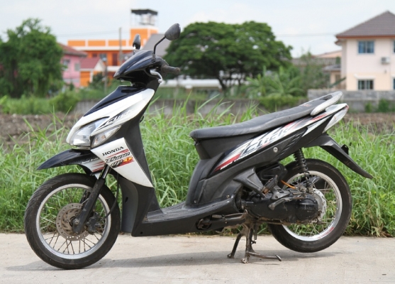 @@@     (  ไม่แพง..ดี..ช้า....อดแน่ๆ ) ขาย ฮอนด้า Click Play   ปี 2007 เครื่องเดิมๆ ราคา 11,000 บาท     @@@