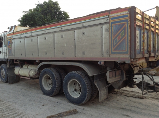 ขายสิบล้อดั้ม-พ่วงแม่ลูกสามคานยัดเฉินหลงเทอร์โบแท้เครื่องฮุนได290แรงเกียร์อินตั้นngv6ถัง