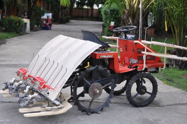 ขายรถดำนา YANMAR YPR4000 สภาพสวยเดิมจากญี่ปุ่นยังไม่เคยใช้ในไทย 55,000 เท่านั้น!!