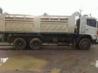 ขาย กะบะ สามมิต ( ทั้งชุด )   ( ขายเฉพาะ กะบะ ) สนใจติดต่อ 081 - 6079515