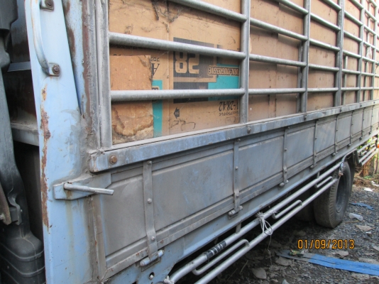 NPR-120-ปี40ฝาขาว-สภาพสวยๆเดิม-กะบะคาร์โก้คอกแป๊บ-5เมตร--550,000 NPR-120-ปี40ฝาขาว-สภาพสวยๆเดิม-กะบะคาร์โก้คอกแป๊บ-5เมตร--550,000