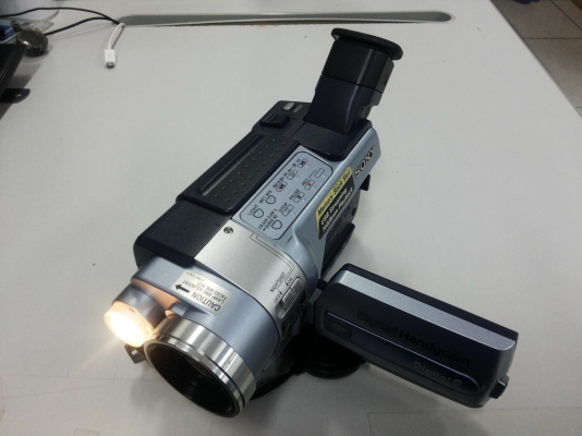 ขายกล้องถ่ายวีดีโอ SONY DCR-TRV355E