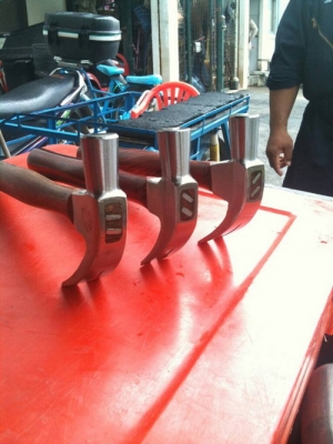 ค้อนฝากรูปให้คุณ ธีระวัฒน์ ครับ