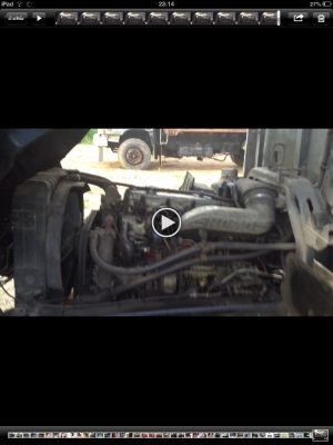 ขายสิบล้อHINO KT925 เพลาเดียว เปลี่ยนเครื่องลงเล่มเป็น HO7D 195 แรง(เครื่องดี) เบรกจิ๊ฟฟี่ เพาเวอร์ ยางดี ซัซซี่ดี กระบะโทรมเท่านั้น ยางดี แจ้ง ม.79 แล้ว ขายตามสภาพ 490,000