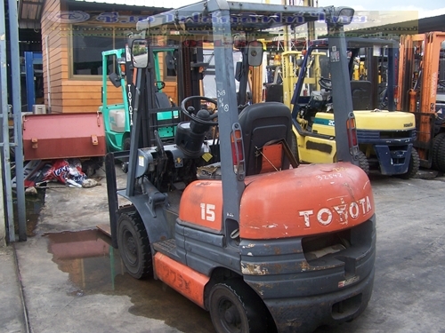 ขายรถ โฟล์คลิฟท์ TOYOTA รุ่น 6-FG15