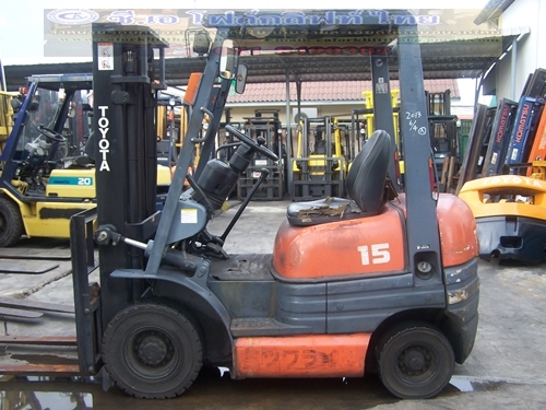 ขายรถ โฟล์คลิฟท์ TOYOTA รุ่น 6-FG15