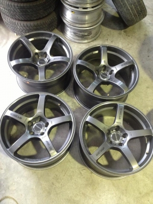 โปรได้ขอบ18 กว้าง8.5-9.5สวยๆเลยครับ ถูกๆ15500.-