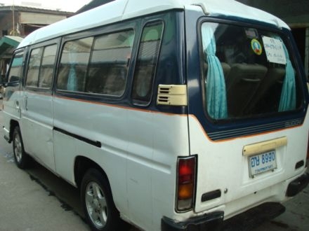 ขายรถตู้พร้อมใช้ครับ ขายรถตู้พร้อมใช้ครับ