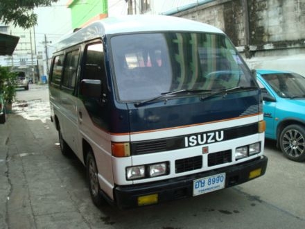 ขายรถตู้พร้อมใช้ครับ