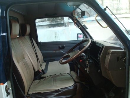 ขายรถตู้พร้อมใช้ครับ ขายรถตู้พร้อมใช้ครับ