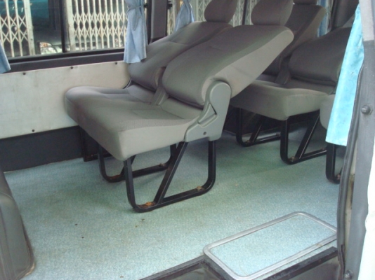 ขายรถตู้พร้อมใช้ครับ ขายรถตู้พร้อมใช้ครับ