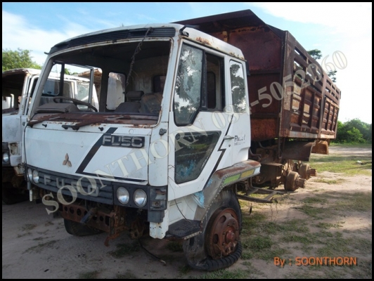 ขายด่วน รถบรรทุก 10 ล้อดั้ม MITSUBISHI FUSO 527M-A 195 แรง (รถตามสภาพพร้อมเล่มทะเบียน)ราคาสุดคุ้ม