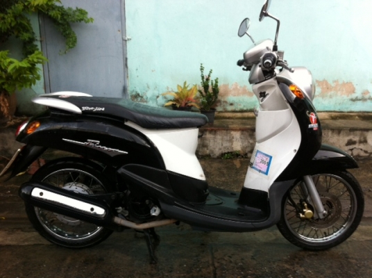 yamaha fino ปี50 สีดำ เครื่องดี เดิมๆ