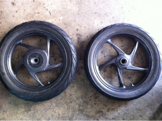 ล้อแม๊กแท้ Honda แท้ ใส่ scoopy click airblade