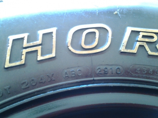 ยางพร้อมกระทะ 315/75ขอบ16 สภาพดีครับ