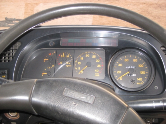 รถสิบล้อตู้10 บาน เพลาเดียว Isuzu FVM