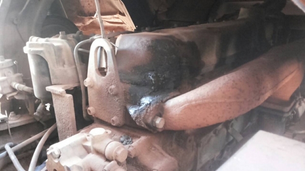 MITSUBISHI FUSO FN527 - 195 HP 6D16 MA สิบล้อดั๊มพ์ 2 เพลา กระบะดั๊มพ์เหล็ก 12 ตันของ KAC สภาพสวย เครื่องแรงดีไม่เยิ้ม หัวเก๋งตาเหลี่ยมสวยจัดระบบไฟส่องสว่างครบครัน ภายในคอนโซลสวยครบพร้อม แอร์ พวงมาลัยเพาเวอร์ ระบบเบรคทริ๊ปฟี้ ช่วงล่างแน่นคัชซีไม่มีบวม ยาง