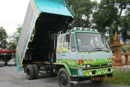 ขายรถบรรทุกหกล้อดั้มเกษตรอีซูซูร็อคกี้ FTR32 รถห้าง เครื่อง 195 แรงม้า