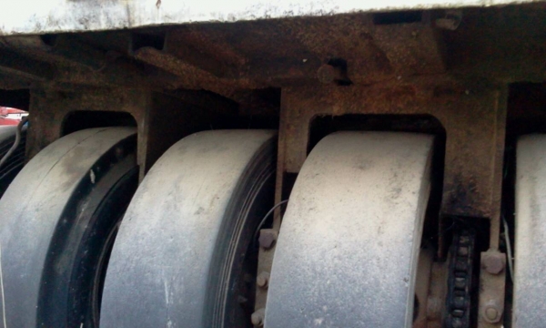 รถบดล้อยาง