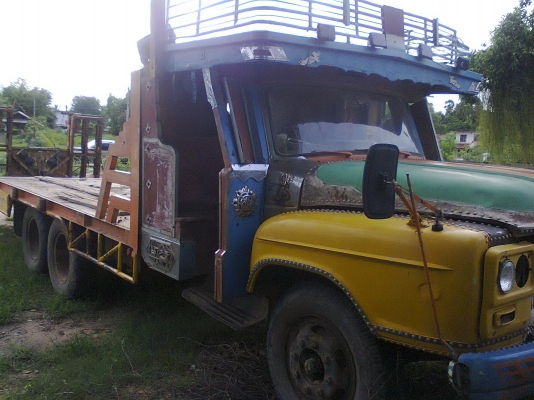 ขายสิบล้อหน้ายาวบรรทุกรถเกี่ยวข้าว โทรเลยครับ 088-3224565