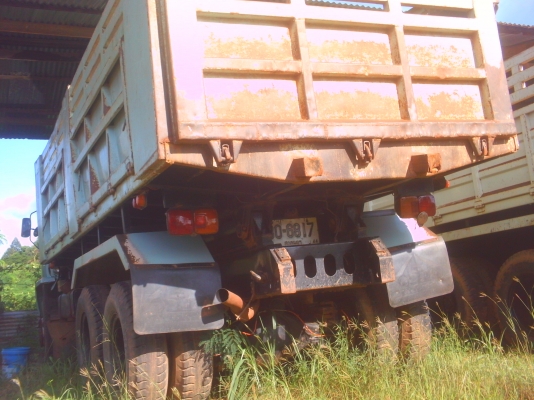 รถ  ISUZU ROCKY 210  แรง และกระบะพร้อมใช้งาน