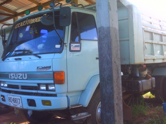 รถ  ISUZU ROCKY 210  แรง และกระบะพร้อมใช้งาน