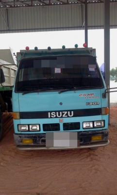 ISUZU NKR