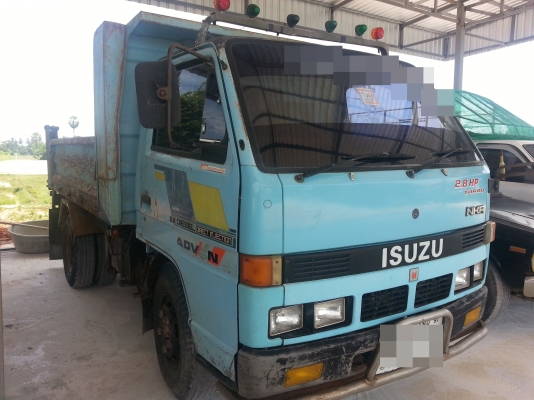 ISUZU NKR