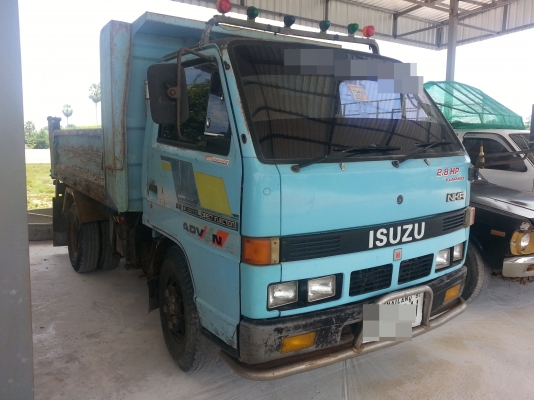 ISUZU NKR