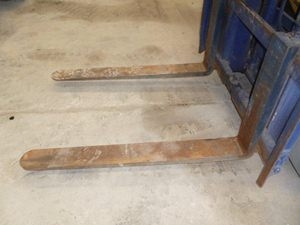 ขายรถฟอร์คลีฟท์ KOMATSU FG15T-16 เสา3 เมตร เบ็นซิลออโต้ ปี1998 รถนอกนำเข้า ติดต่อ มานะ 085-9049669