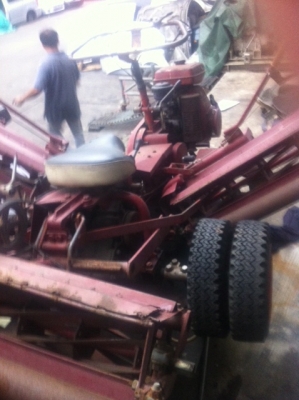 ขายรถตัดกรีน 3แก๊งค์ แบบนั่งขับครับ