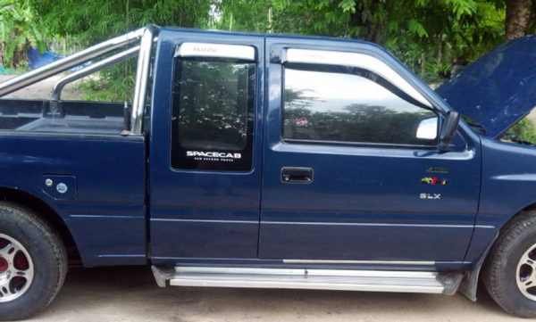 ต้องการขายรถบ้าน ยี้ห้อ Isuzu รุ่น TFR ปี 1997 เน้นประหยัดน้ำมัน