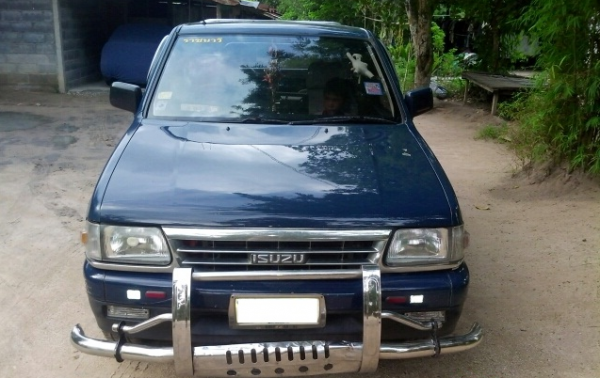 ต้องการขายรถบ้าน ยี้ห้อ Isuzu รุ่น TFR ปี 1997 เน้นประหยัดน้ำมัน