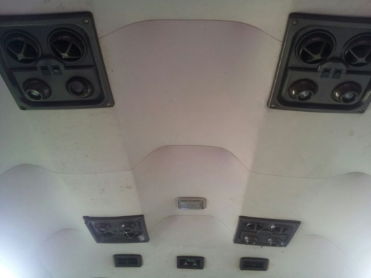 Mitsu L300 เครื่องเดิม เกียร์คอ รถเดิมๆ รถขับดี เครื่องดีเลยครับ