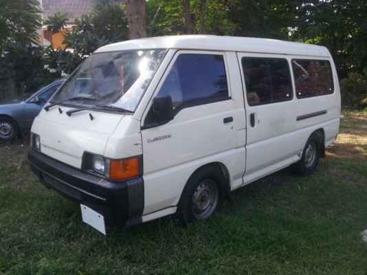 Mitsu L300 เครื่องเดิม เกียร์คอ รถเดิมๆ รถขับดี เครื่องดีเลยครับ