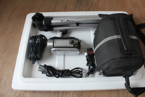 ขายกล้องวีดีโอถ่ายรูปได้