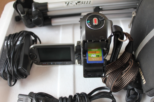 ขายกล้องวีดีโอถ่ายรูปได้