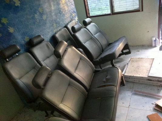 เบาะน้่งรถตู้ มือ2