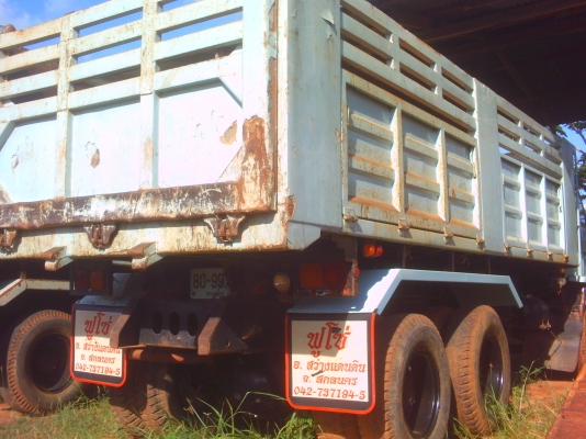 รถ ISUZU ROCKY 210 แรง และกระบะพร้อมใช้งาน รถ ISUZU ROCKY 210 แรง และกระบะพร้อมใช้งาน