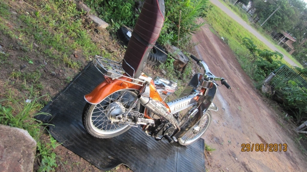 ขายชีร้อยสวยๆชุปๆๆเครื่องเวฟ125 no-book ออกใบซซื้อขาย+สำเนาบัตรให้ครับขาย 24500บาท รถยุอำนาจเจริญครับสนใจสอบถามได้080-1696651 ส่งได้ทั่วไทยครับ