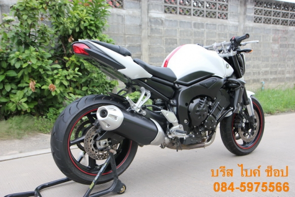 บรีส ไบค์ ช็อป ลำลูกกา ขาย YAMAHA FZ1 ลิมิเต็ด ปี2010 รถใหม่ซื้อ0โลมา