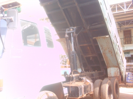 รถบรรทุก  ISUZU  ROCKY  210  แรง สภาพเยี่ยม