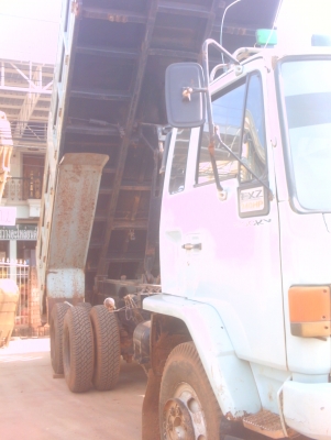 รถบรรทุก  ISUZU  ROCKY  210  แรง สภาพเยี่ยม